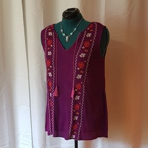 Old Navy Purple embroidered sleeveless blouse